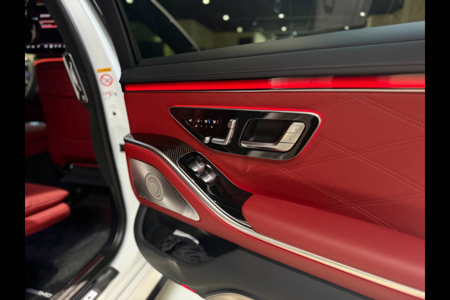 Mercedes-Benz S-Klasse AMG 63 S E Performance|Pano|HUD|Keyless|360|4D Burmester|Massage|Matrix|Chauffeurspakket|Carbon
