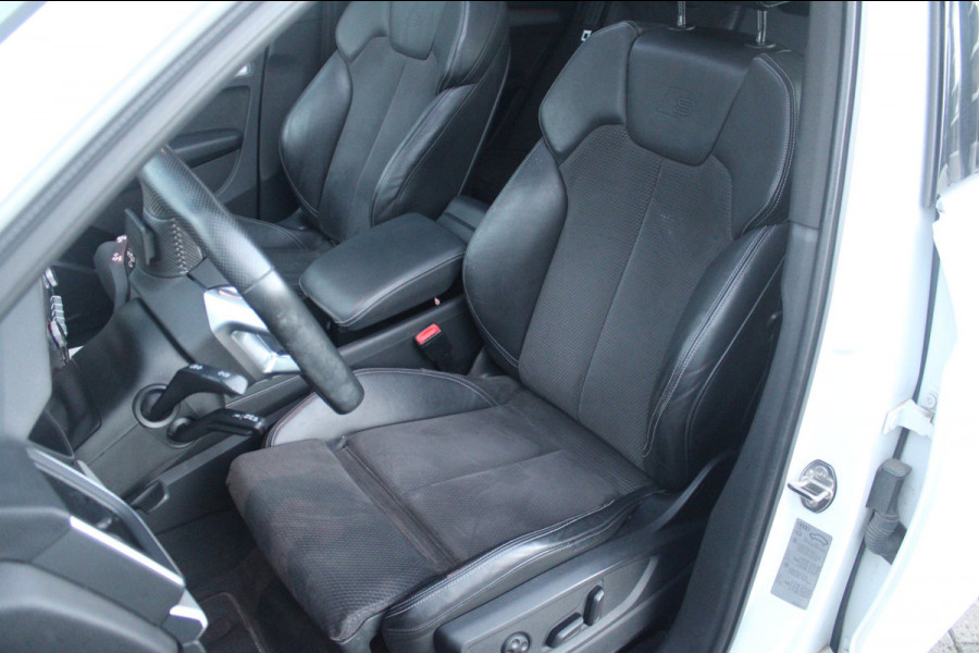 Audi Q5 55 TFSI e 367pk Quattro Competition | Pano | 21'' | Camera