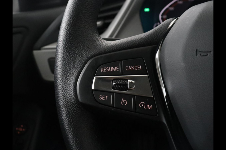 BMW 1-serie 118i | Apple Carplay | LED | Navigatie | Automaat |