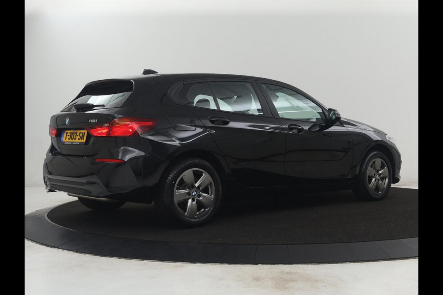 BMW 1-serie 118i | Apple Carplay | LED | Navigatie | Automaat |