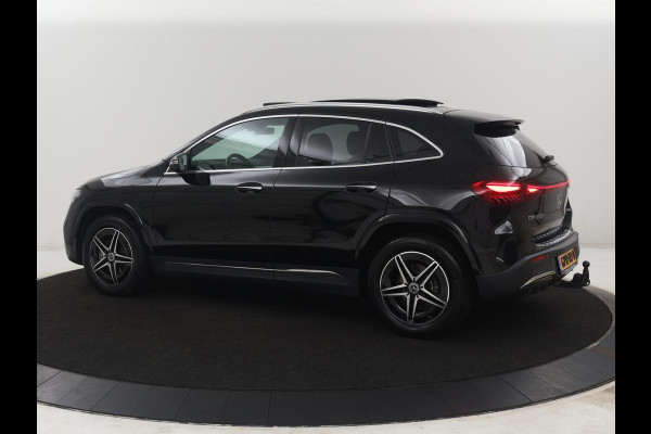 Mercedes-Benz EQA 250+ AMG Line 71 kWh SOH 98,5% | Trekhaak | LED | Stoelverwarming | Apple Carplay | Pano.Dak | Camera |