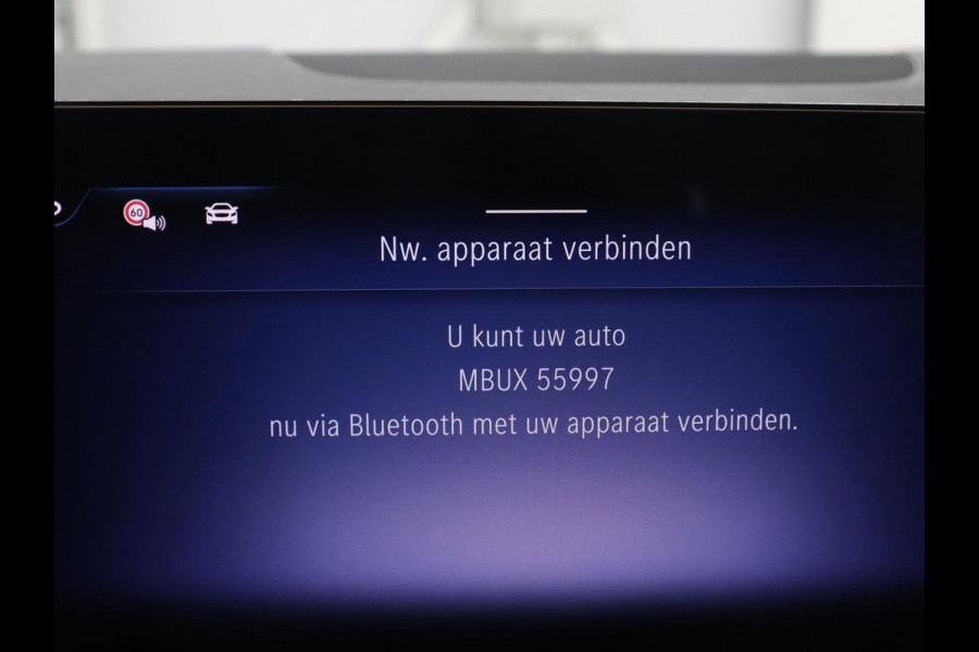 Mercedes-Benz EQA 250+ AMG Line 71 kWh SOH 98,5% | Trekhaak | LED | Stoelverwarming | Apple Carplay | Pano.Dak | Camera |