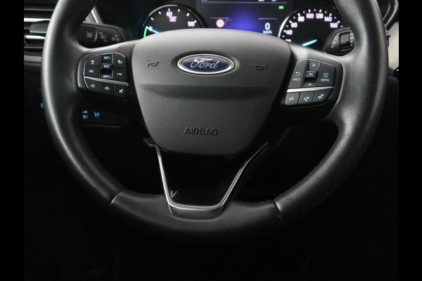 Ford Kuga 2.5 PHEV ST-Line X | SOH 85,7 % | Trekhaak | Navigatie | LED | Apple Carplay | Pano.Dak |
