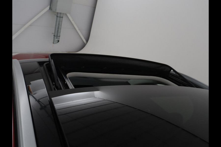 Ford Kuga 2.5 PHEV ST-Line X | SOH 85,7 % | Trekhaak | Navigatie | LED | Apple Carplay | Pano.Dak |