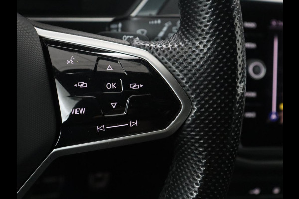 Volkswagen Tiguan 1.5 eHybrid Edition 20 SOH 93,3 % | R-Line | Trekhaak | LED | Camera | Apple Carplay |