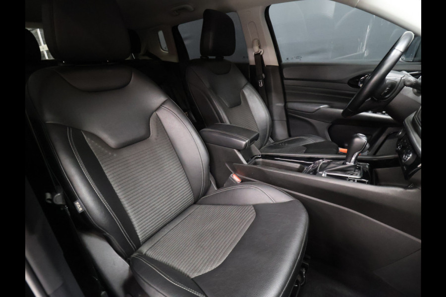 Jeep Compass 4xe 190 Plug-in Hybrid Electric Limited Lease Ed. 4WD [TREKHAAK, STUURVERWARMING, STOELVERWARMING, ADAPTIEVE RIJMODUS, CAMERA, PARKEER ASSISTENT, ADAPTIVE CRUISE, PDC V+A, DIGITAL DASH, BLUETOOTH, CLIMATE, NIEUWSTAAT]