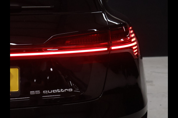 Audi e-tron 55 quattro edition 95 kWh [SCHUIFKANTELDAK, APPLE CARPLAY, ANDROID AUTO, STOELVERWARMING, ACHTERUITRIJCAMERA, ELEK. ACHTERKLEP, PDC V+A, CRUISE, CLIMATE, NAVIGATIE, NIEUWSTAAT]