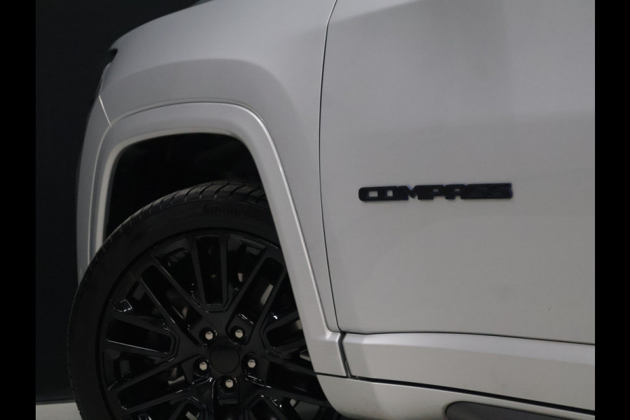 Jeep Compass 4xe 240 Plug-in Hybrid Electric S 4WD [APPLE CARPLAY, ANDROID, ELEKTRISCH VERSTELBARE STOELEN, ACHTERUITRIJCAMERA, CRUISE, PDC V+A, CLIMATE, DIGITAL DASH]