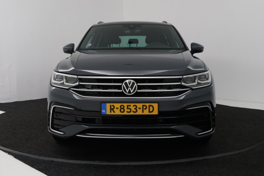 Volkswagen Tiguan 1.5 TSI R-Line Business+ (STOELVERWARMING, CRUISE ADAPTIEF, DIGITALE COCKPIT)
