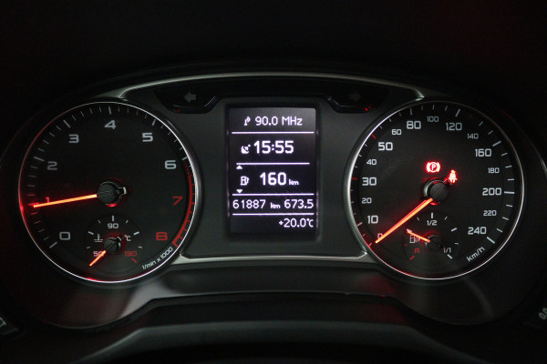 Audi A1 Sportback 1.0 TFSI Advance Sport (PANORAMADAK, STOELVERWARMING, NAVIGATIE)