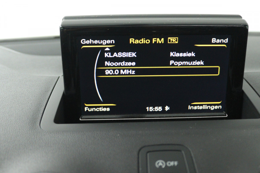 Audi A1 Sportback 1.0 TFSI Advance Sport (PANORAMADAK, STOELVERWARMING, NAVIGATIE)