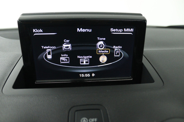 Audi A1 Sportback 1.0 TFSI Advance Sport (PANORAMADAK, STOELVERWARMING, NAVIGATIE)