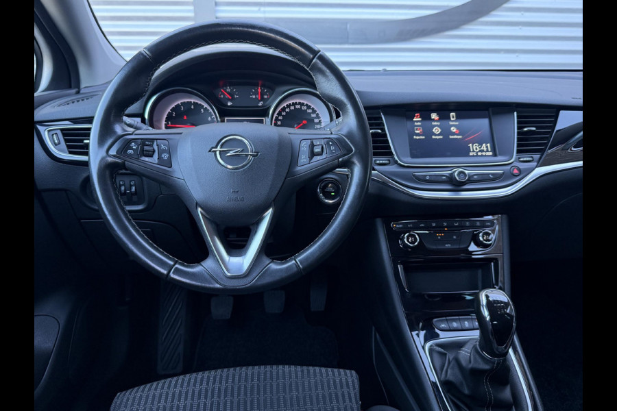 Opel Astra Sports Tourer 1.2 Business Elegance 2e Eigenaar|Camera|Carplay|Trekhaak|PDC V+A|Navi|Cruise|Elek ramen|N.A.P|APK tot 05-2028
