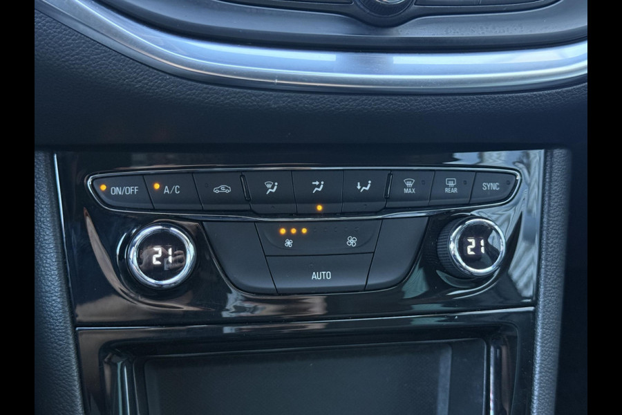 Opel Astra Sports Tourer 1.2 Business Elegance 2e Eigenaar|Camera|Carplay|Trekhaak|PDC V+A|Navi|Cruise|Elek ramen|N.A.P|APK tot 05-2028