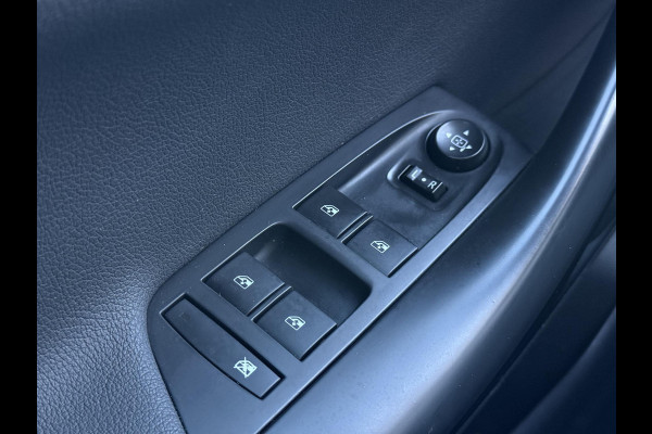 Opel Astra Sports Tourer 1.2 Business Elegance 2e Eigenaar|Camera|Carplay|Trekhaak|PDC V+A|Navi|Cruise|Elek ramen|N.A.P|APK tot 05-2028