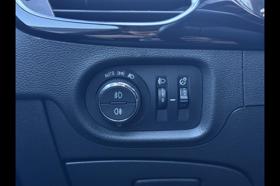 Opel Astra Sports Tourer 1.2 Business Elegance 2e Eigenaar|Camera|Carplay|Trekhaak|PDC V+A|Navi|Cruise|Elek ramen|N.A.P|APK tot 05-2028