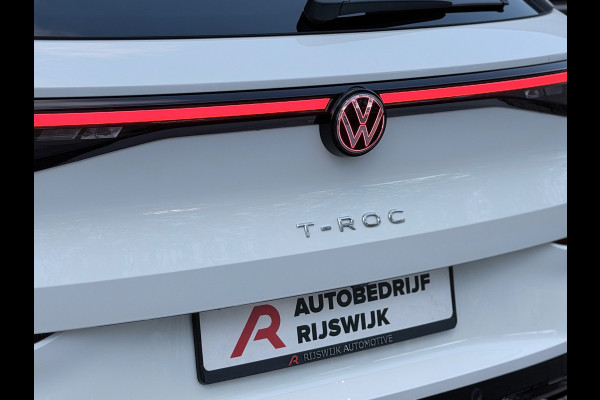 Volkswagen T-Roc 1.5 eTSI R-Line Matrix/Blindspot/Camera