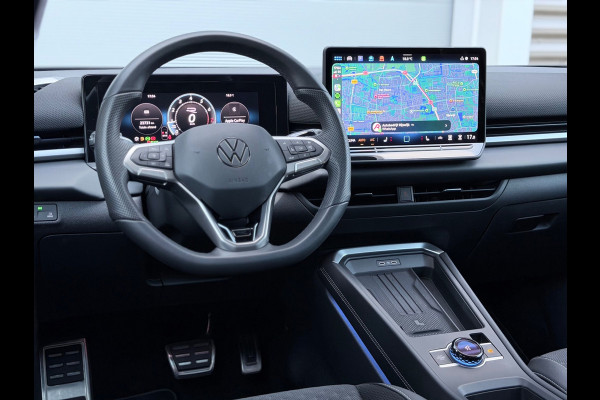 Volkswagen T-Roc 1.5 eTSI R-Line Matrix/Blindspot/Camera