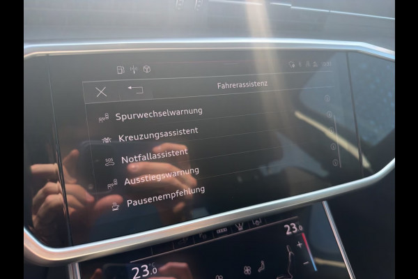 Audi A6 Avant 55 TFSI e Quattro S-LINE (270kW/367pk) ** MATRIX, TREKH, ACC, B&O, 20-inch LMV ** 1e EIG - UNFALLFREI ** ** INFORMEER OOK NAAR ONZE AANTREKKELIJKE FINANCIAL-LEASE TARIEVEN **