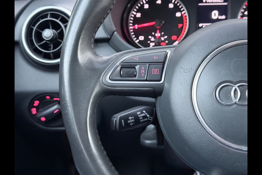Audi A1 Sportback 1.0 TFSI S-Line Xenon/Navi/Stoelverwarming