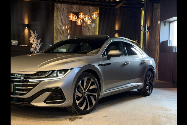 Volkswagen Arteon 1.4 TSI eHybrid R-Line Business+|PANO|FULL OPTIONS!