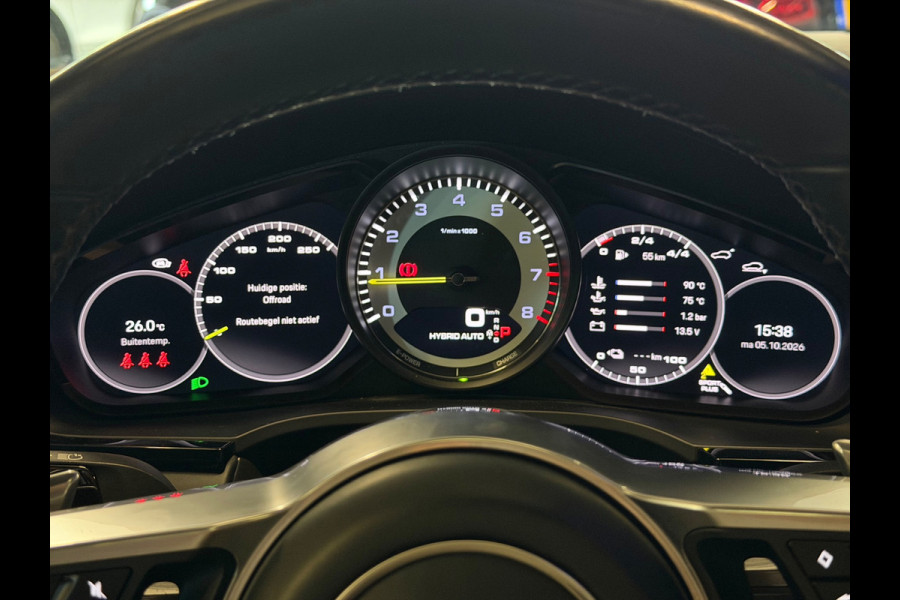 Porsche Cayenne Coupé 3.0 E-Hybrid PANO|LUCHTVERING|FULL OPTIONS!