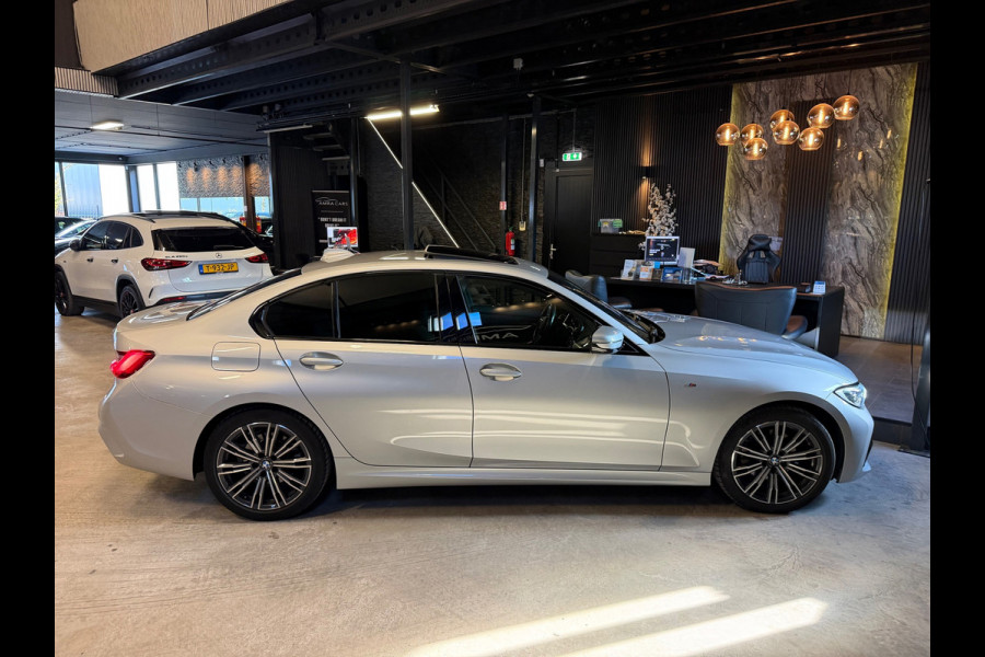BMW 3-serie 320i High Executive|M Pakket|PANO|BOMVOL!