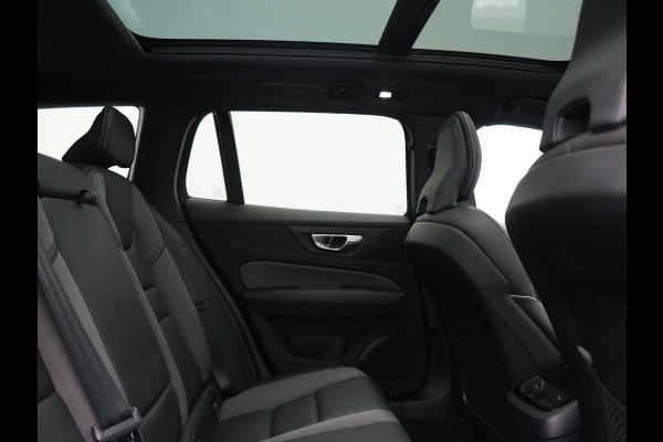 Volvo V60 T6 AWD Plus Dark Long Range PHEV 350pk Dealer O.H. | Panodak | Camera | Lederen Sportstoelen Memory & Verwarmd | Keyless | Stuur Verwarmd | Google Assistent | Apple Carplay | Navigatie | DAB | Plug In Hybrid |