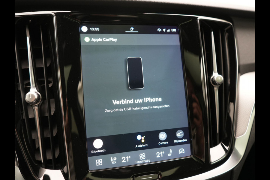 Volvo V60 T6 AWD Plus Dark Long Range PHEV 350pk Dealer O.H. | Panodak | Camera | Lederen Sportstoelen Memory & Verwarmd | Keyless | Stuur Verwarmd | Google Assistent | Apple Carplay | Navigatie | DAB | Plug In Hybrid |