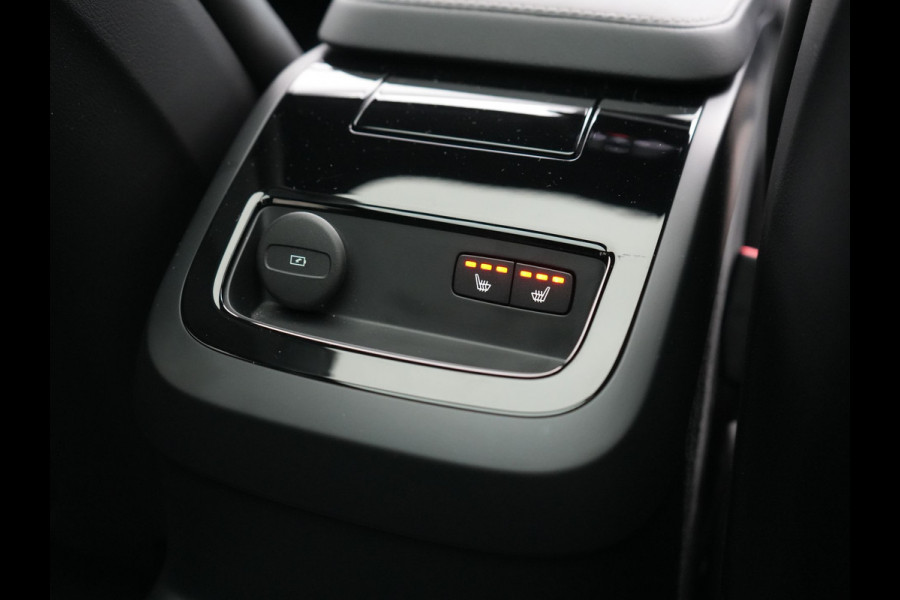 Volvo V60 T6 AWD Plus Dark Long Range PHEV 350pk Dealer O.H. | Panodak | Camera | Lederen Sportstoelen Memory & Verwarmd | Keyless | Stuur Verwarmd | Google Assistent | Apple Carplay | Navigatie | DAB | Plug In Hybrid |