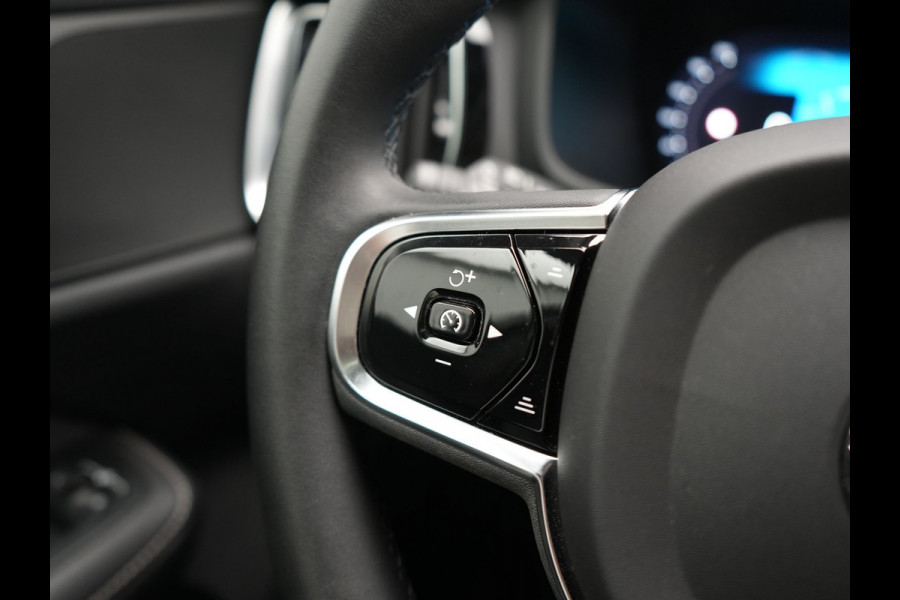 Volvo V60 T6 AWD Plus Dark Long Range PHEV 350pk Dealer O.H. | Panodak | Camera | Lederen Sportstoelen Memory & Verwarmd | Keyless | Stuur Verwarmd | Google Assistent | Apple Carplay | Navigatie | DAB | Plug In Hybrid |