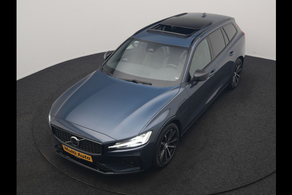Volvo V60 T6 AWD Plus Dark Long Range PHEV 350pk Dealer O.H. | Panodak | Camera | Lederen Sportstoelen Memory & Verwarmd | Keyless | Stuur Verwarmd | Google Assistent | Apple Carplay | Navigatie | DAB | Plug In Hybrid |