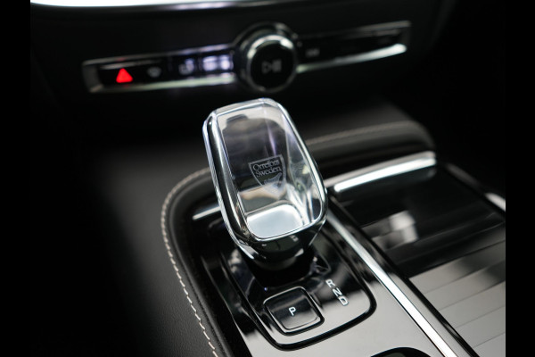 Volvo V60 T6 AWD Plus Dark Long Range PHEV 350pk Dealer O.H. | Panodak | Camera | Lederen Sportstoelen Memory & Verwarmd | Keyless | Stuur Verwarmd | Google Assistent | Apple Carplay | Navigatie | DAB | Plug In Hybrid |