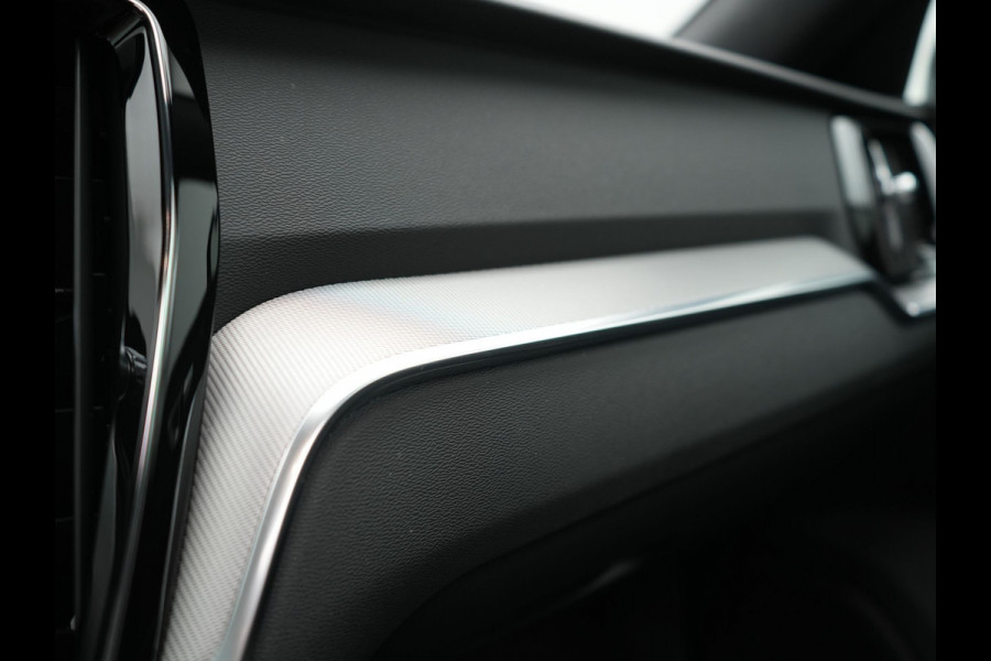 Volvo V60 T6 AWD Plus Dark Long Range PHEV 350pk Dealer O.H. | Panodak | Camera | Lederen Sportstoelen Memory & Verwarmd | Keyless | Stuur Verwarmd | Google Assistent | Apple Carplay | Navigatie | DAB | Plug In Hybrid |