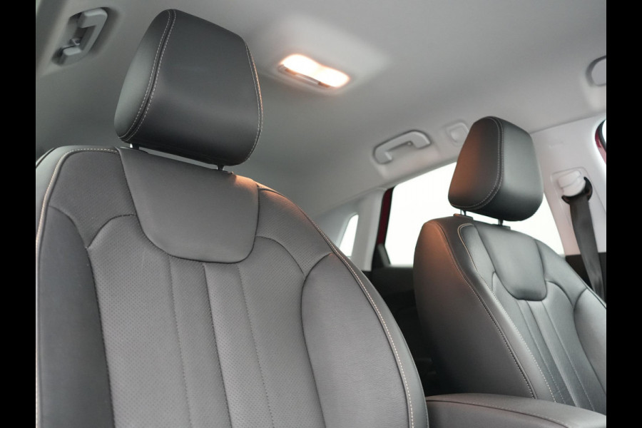 Opel Grandland Turbo 4x4 GSe PHEV 300pk Dealer O.H | SOH 97,8% | Trekhaak Afn. | Adaptive Cruise | 360 Camera | Lederen Sportstoelen Memory & Ventilatie | Stoelen & Stuur Verwarmd | Keyless | Apple Carplay | Blis | DAB | Navigatie | Virtual | 19"L.M | Plug In Hybrid