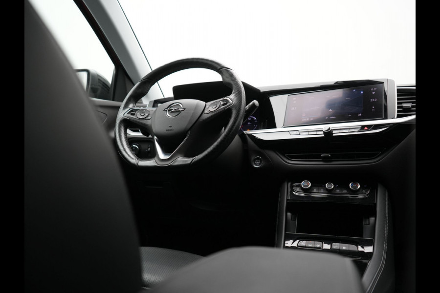 Opel Grandland Turbo 4x4 GSe PHEV 300pk Dealer O.H | SOH 97,8% | Trekhaak Afn. | Adaptive Cruise | 360 Camera | Lederen Sportstoelen Memory & Ventilatie | Stoelen & Stuur Verwarmd | Keyless | Apple Carplay | Blis | DAB | Navigatie | Virtual | 19"L.M | Plug In Hybrid