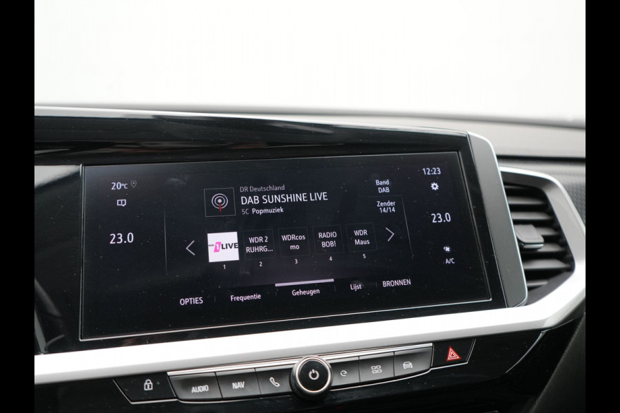 Opel Grandland Turbo 4x4 GSe PHEV 300pk Dealer O.H | SOH 97,8% | Trekhaak Afn. | Adaptive Cruise | 360 Camera | Lederen Sportstoelen Memory & Ventilatie | Stoelen & Stuur Verwarmd | Keyless | Apple Carplay | Blis | DAB | Navigatie | Virtual | 19"L.M | Plug In Hybrid