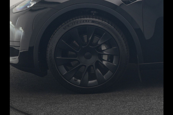 Tesla Model Y RWD 58 kWh 299pk Dealer O.H | Panodak | Full Self Driving Capability | Adaptive Cruise | 360 Camera | Lederen Sportstoelen Memory & Verwarmd | Keyless | BLIS | Navigatie | Virtual | DAB | Spotify | 20"L.M |