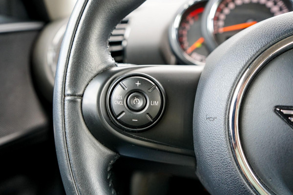 MINI Clubman 1.5 Cooper Business Pakket