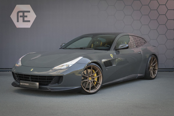 Ferrari GTC4Lusso NOVITEC T 3.9 V8 NOVITEC | KERAMISCH | CARBON EXTERIOR & INTERIOR | FULL SERVICE | PASSENGER DISPLAY | CAMERA | FRONTLIFT |