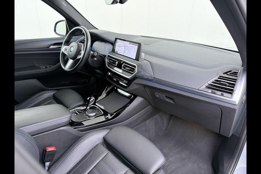 BMW X3 xDrive30e High Executive M SPORT | ELEKTRISCHE TREKHAAK| DEALER ONDERHOUDEN | 360 CAMERA | HEAD UP | LASER LED|  LEDER INCL. STOELVERWARMING | DRIVING ASS.  | RIJKLAARPRIJS incl. 12mnd BOVAG