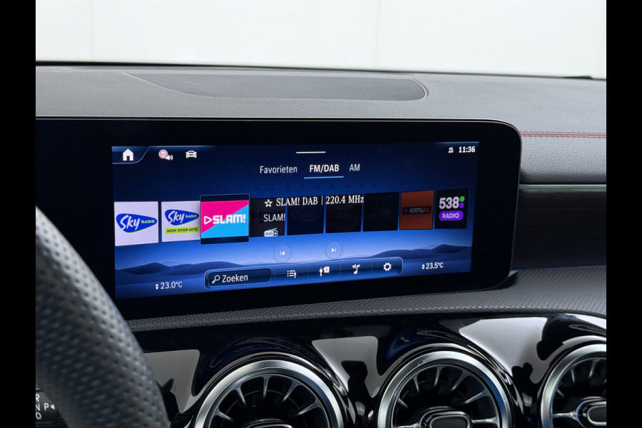 Mercedes-Benz CLA-Klasse CLA 250 e AMG line | Pano HUD Memory Keyless