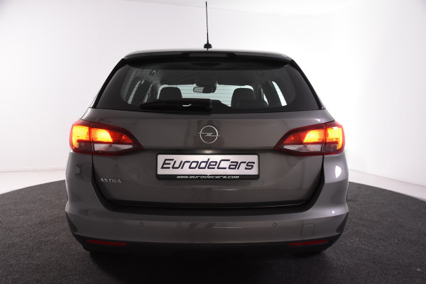 Opel Astra Sports Tourer 1.2 *1ste Eigenaar*Leer*Navigatie*