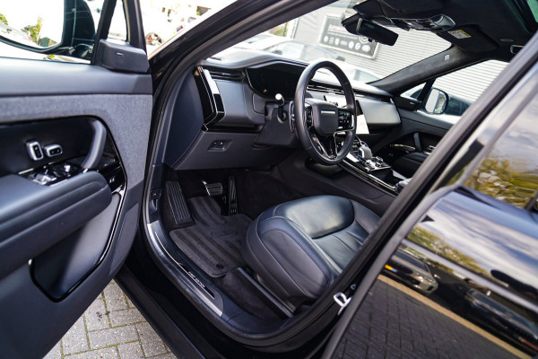 Land Rover Range Rover Sport 3.0 P510e First Edition | Massage | Stoelverwarming/verkoeling | Panorama | Luchtvering | HuD | BTW