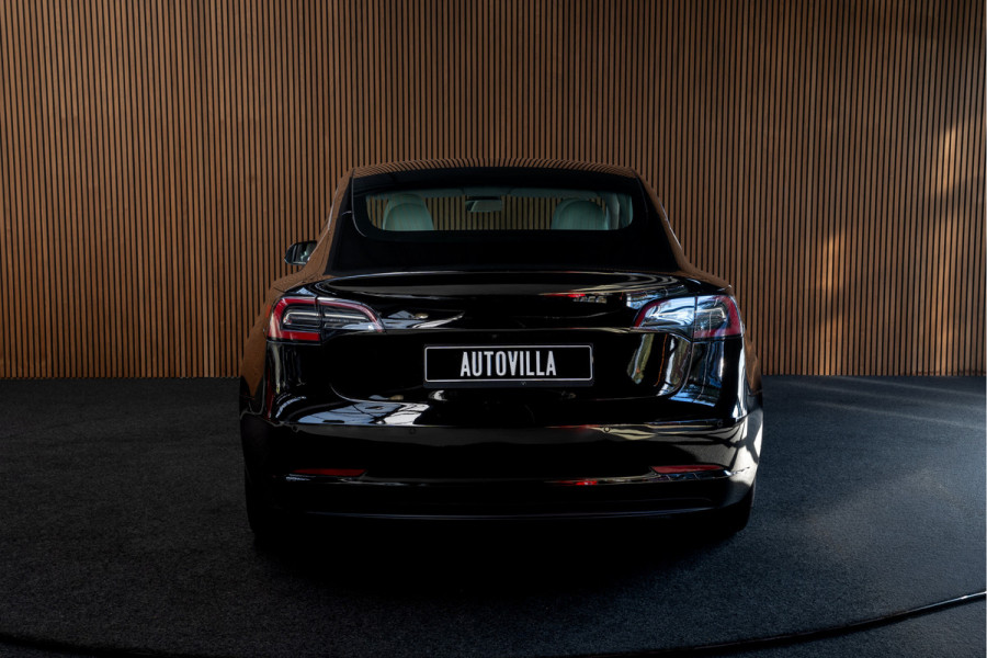 Tesla Model 3 Long Range AWD 75 kWh Panodak Leder 360° ACC Climate Stuur- & Stoelverwarming voor & achter LM velgen PDC Elektr. achterklep Elektr. verst. stuurwiel Elektr. verstelb. stoelen BTW auto