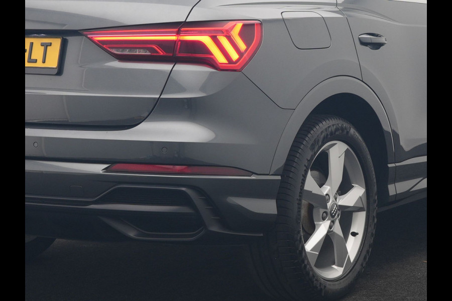 Audi Q3 35 TFSI S Line Pro Line S 150pk | Trekhaak | Cruise Control | Sportstoelen Verwarmd | Blis | DAB | Navigatie | 19"L.M