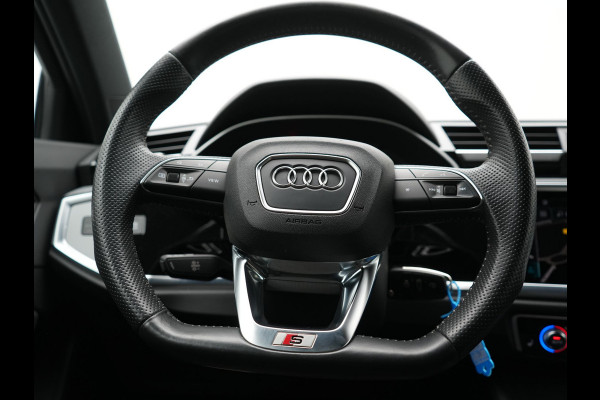 Audi Q3 35 TFSI S Line Pro Line S 150pk | Trekhaak | Cruise Control | Sportstoelen Verwarmd | Blis | DAB | Navigatie | 19"L.M