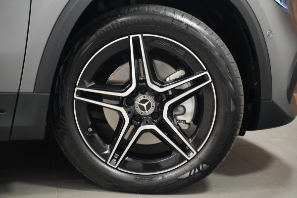 Mercedes-Benz GLA 250 e AMG Line