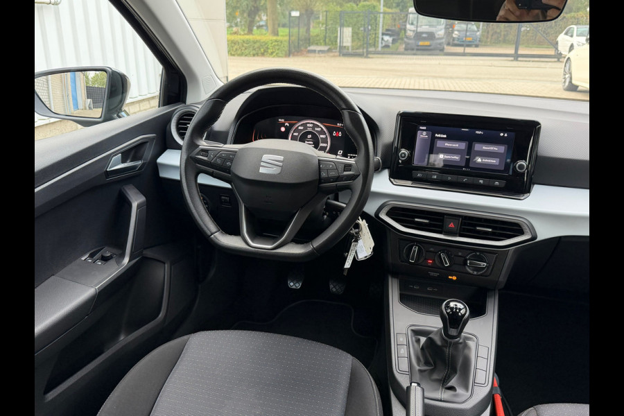 Seat Ibiza 1.0 EcoTSI Style 95 PK | Navi-Carplay | Airco | Cruise control | 15".