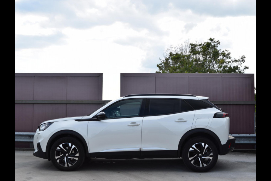 Peugeot 2008 1.2 PureTech Allure Pack | AUTOMAAT | 130 PK | NAVI | CRUISE CONTROL | PARKEERSENSOREN MET CAMERA | CLIMATE CONTROL | 25.716 KM